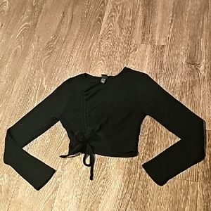 Wild Fable sz small chinched  Black Long Sleeve Tie-Front Top. Super cute